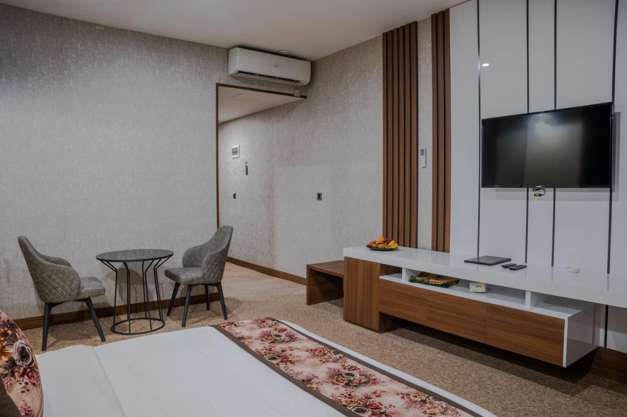 Move Npic Zenat Al Hayat Hotel Basra Bagian luar foto